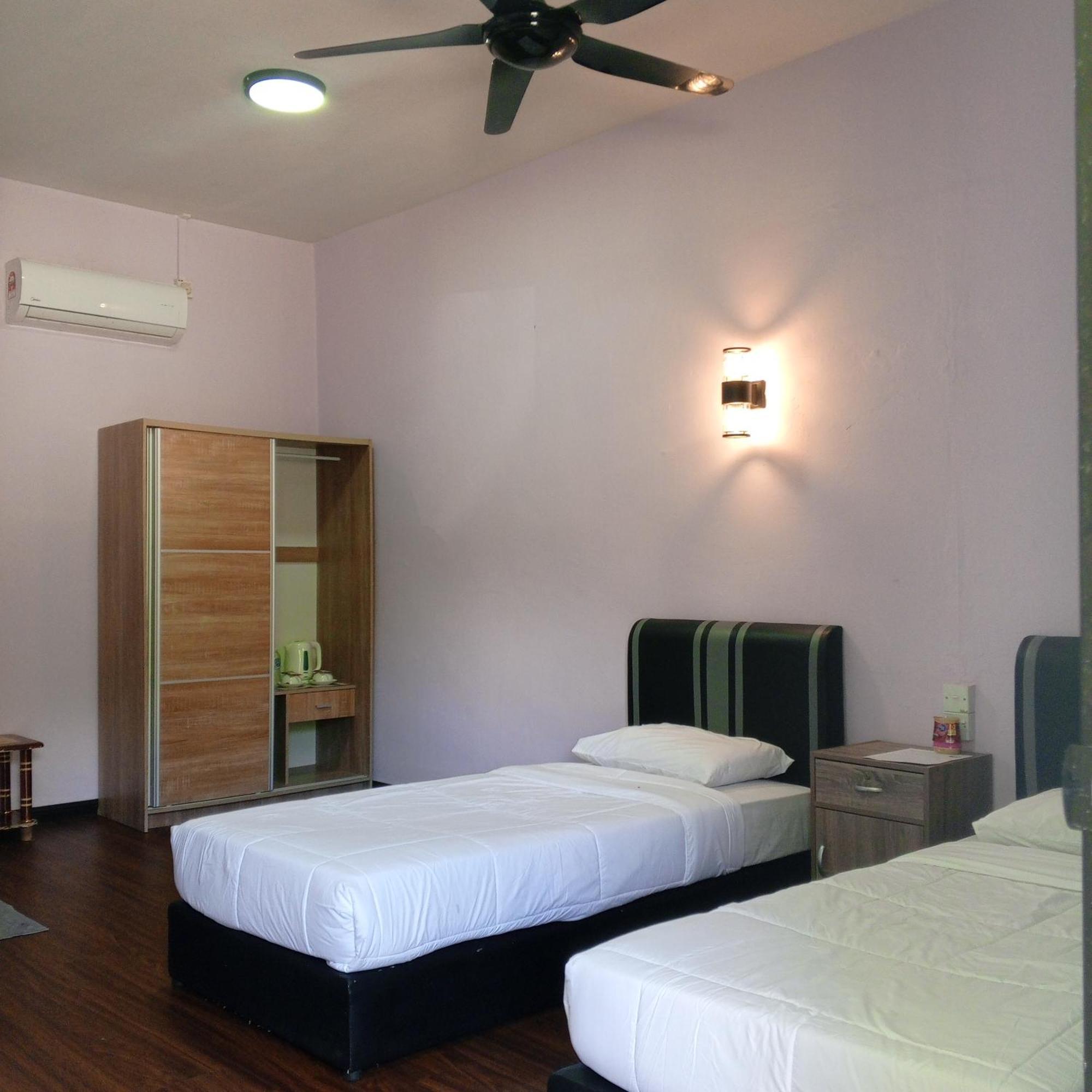 Sukau Tomanggong View Bed & Breakfast ห้อง รูปภาพ